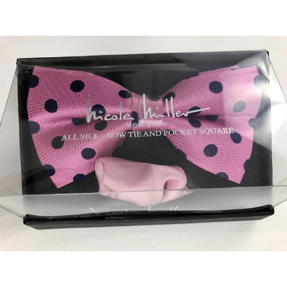 NEW NICOLE MILLER Bow Tie & Pocket Square - Picture 2 of 2